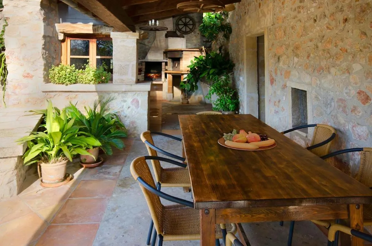 Camp Redo Villa Pollença Spanyolország